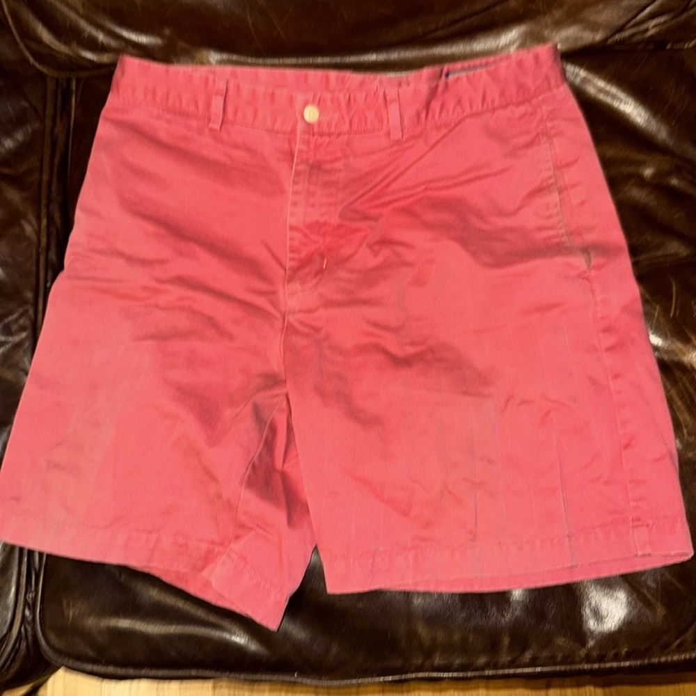 Vineyard Vines men’s 34 cotton shorts